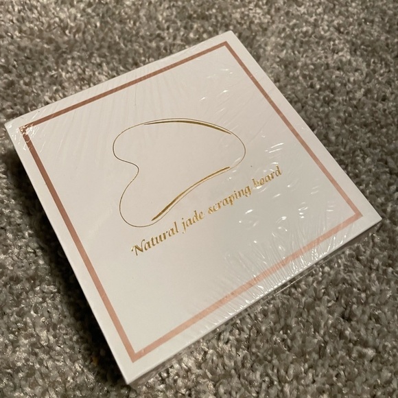 New Gua sha Jade stone - Picture 4 of 7